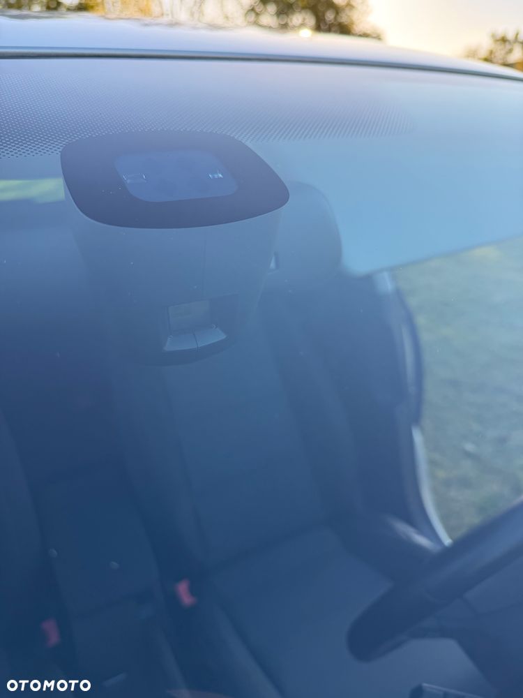 Volkswagen Golf - 39