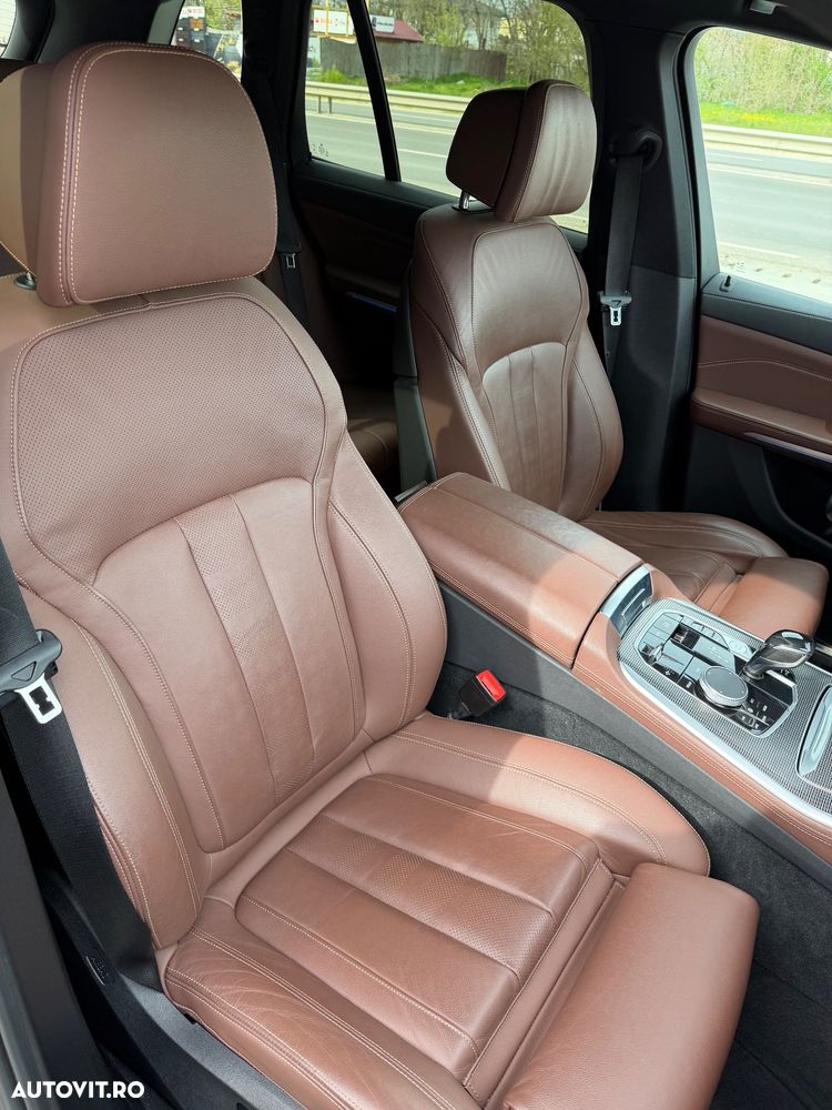 BMW X5 xDrive45e - 12