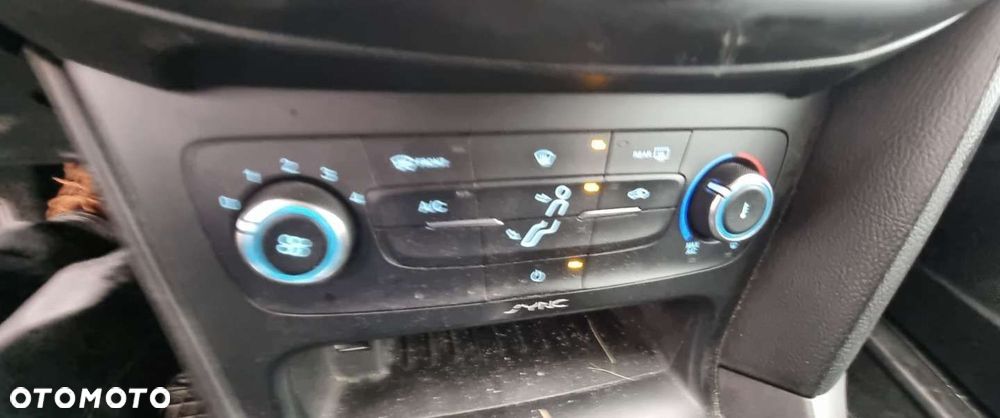 Ford Focus - 13