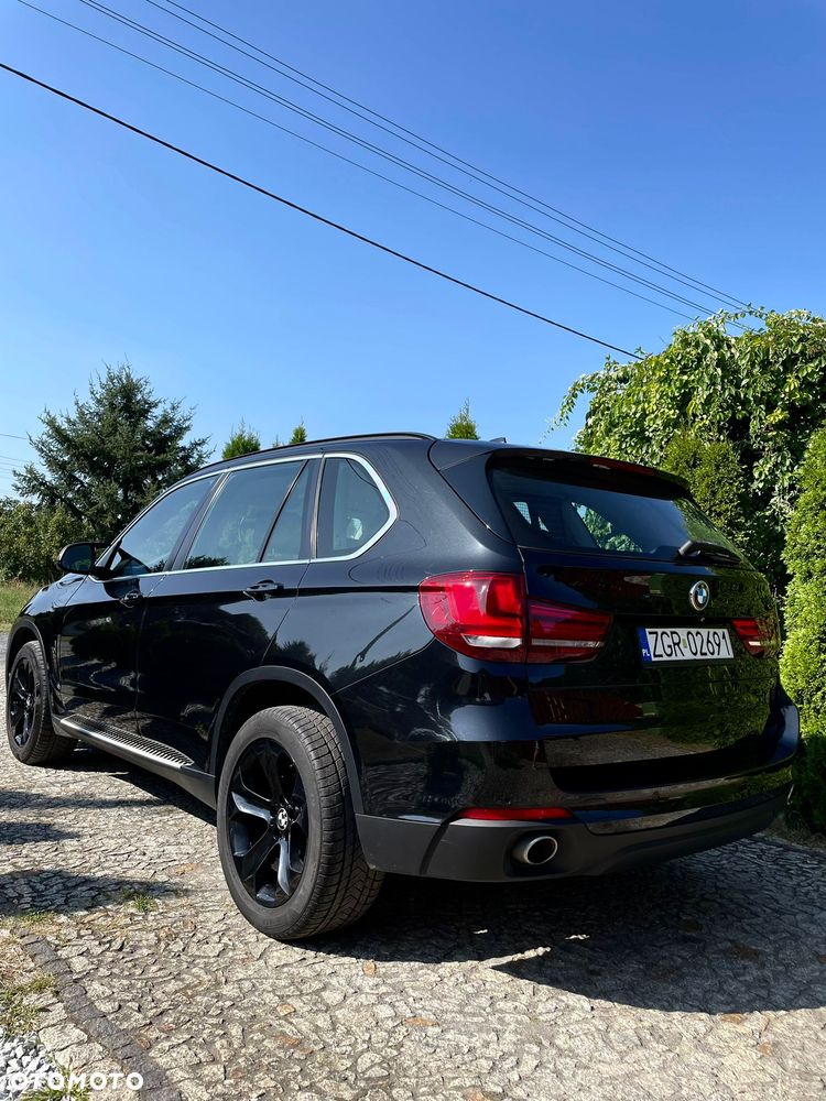 BMW X5 xDrive25d Sport-Aut - 4