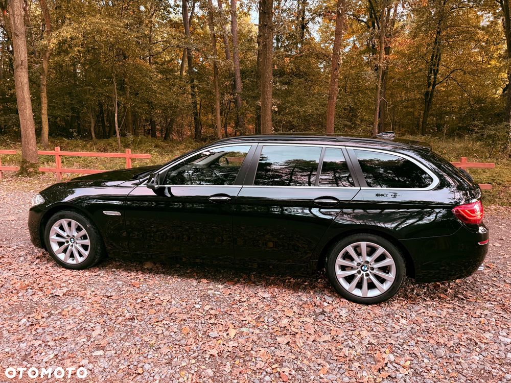 BMW Seria 5 530d xDrive - 7