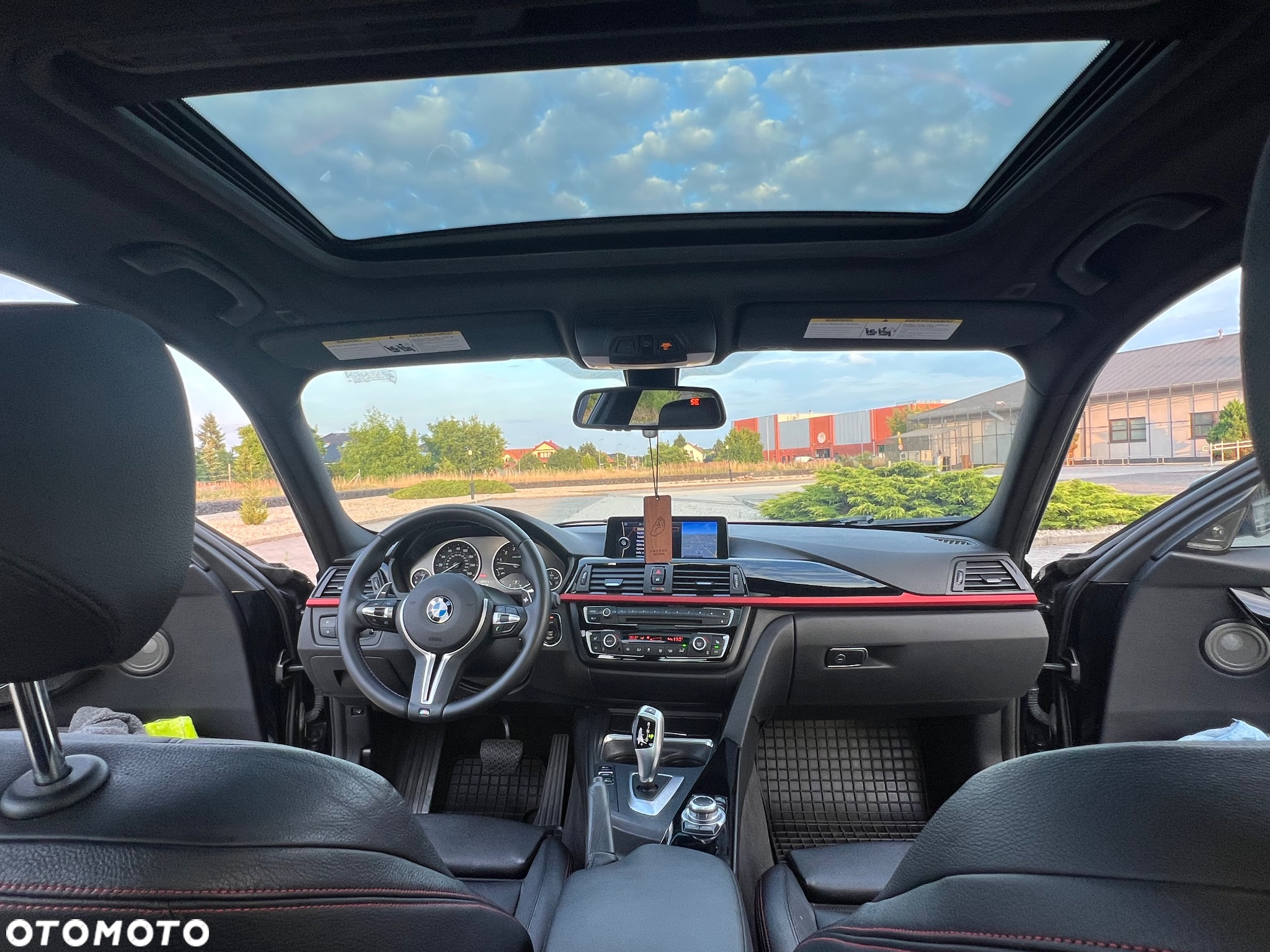 BMW Seria 3 335i xDrive Sport Line - 15