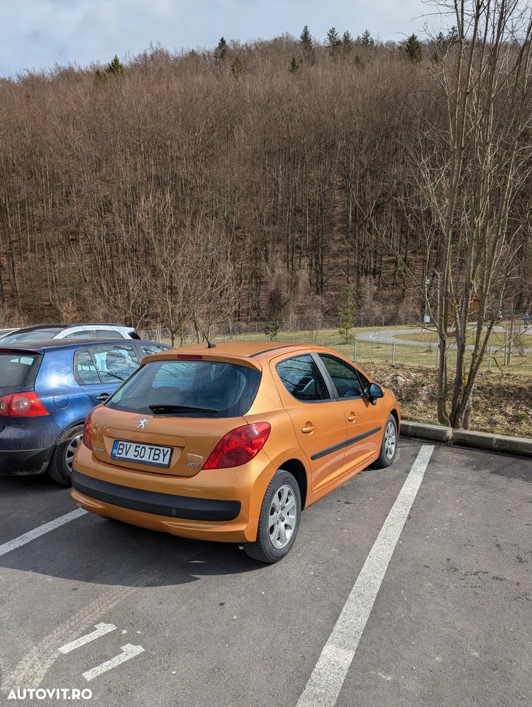 Peugeot 207 1.4 VTi Active - 10