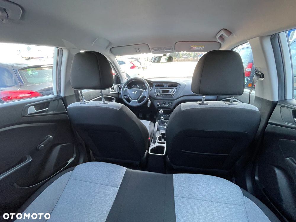 Hyundai i20 1.1 CRDi Passion - 14