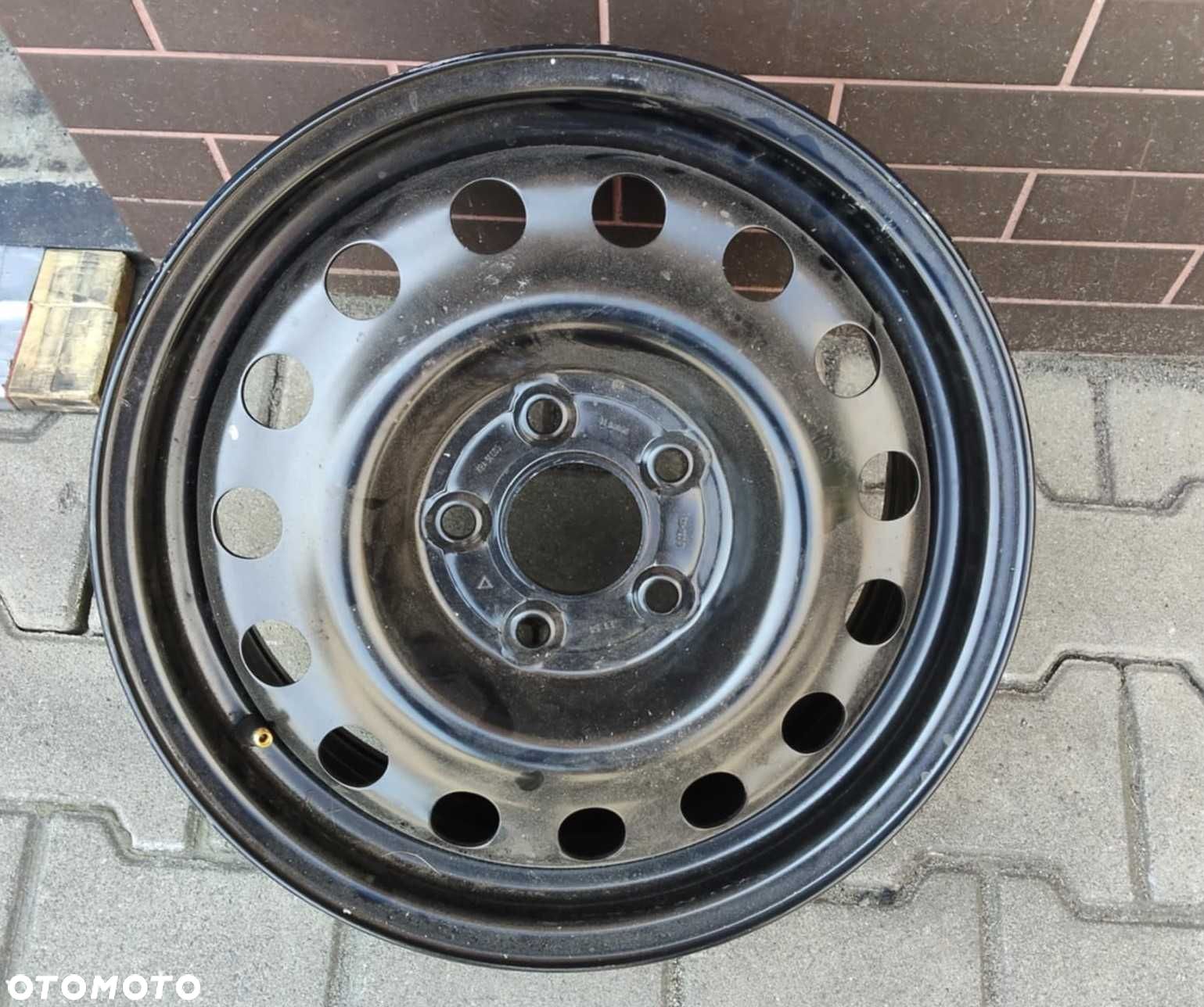 Felga HYUNDAI I30 /KIA CEED 16 cali stalowa od 2012 roku ET51 5x114,3 - 1