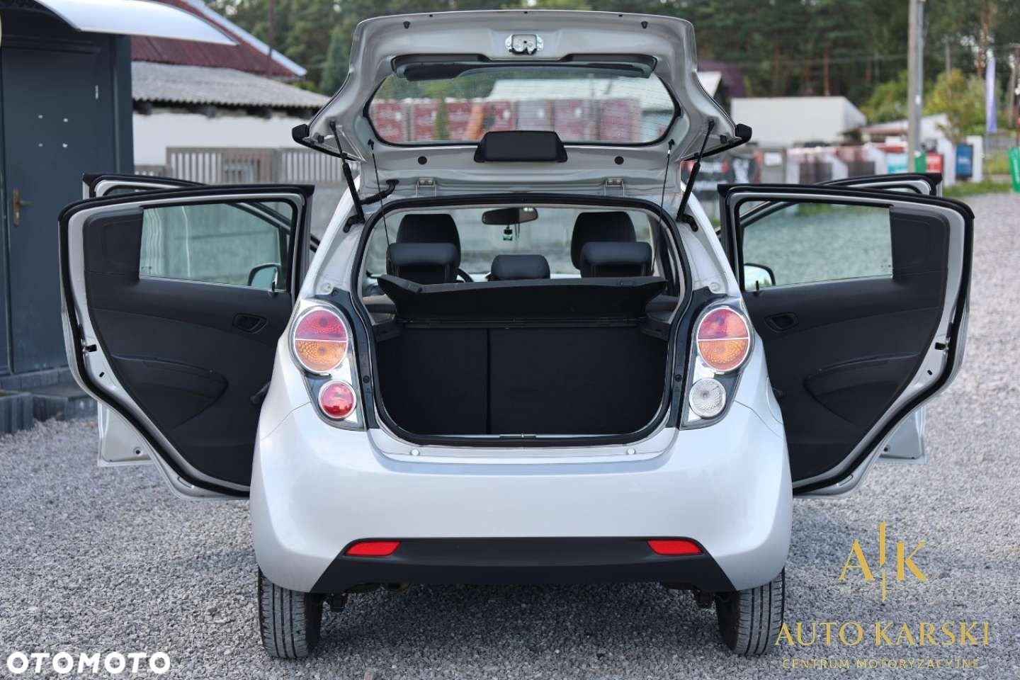 Chevrolet Spark - 21