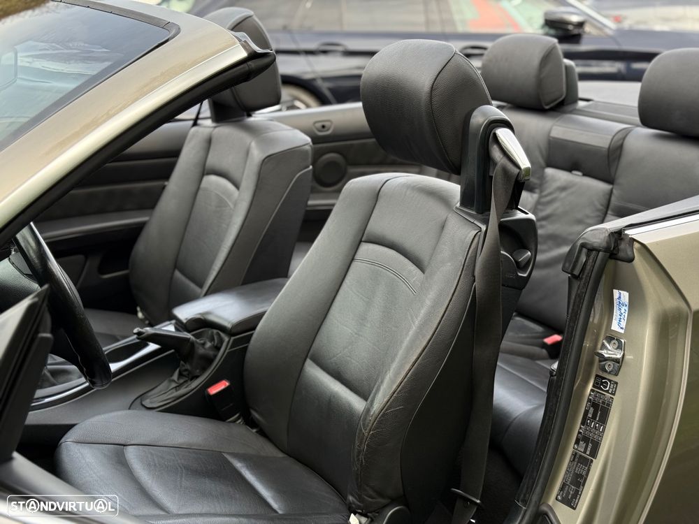 BMW 320 d Cabrio - 11