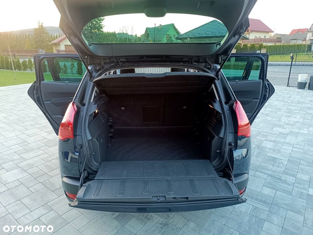 Peugeot 3008 2.0 HDi Allure - 5