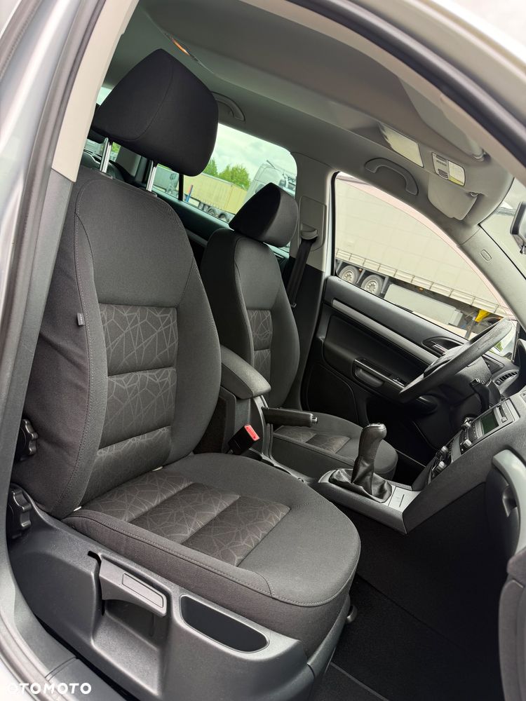 Skoda Octavia 2.0 TDI DPF FAMILY - 23