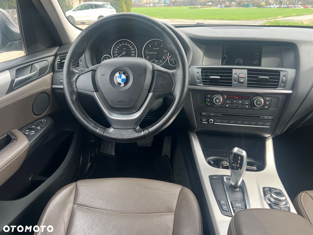 BMW X3 xDrive20d - 25