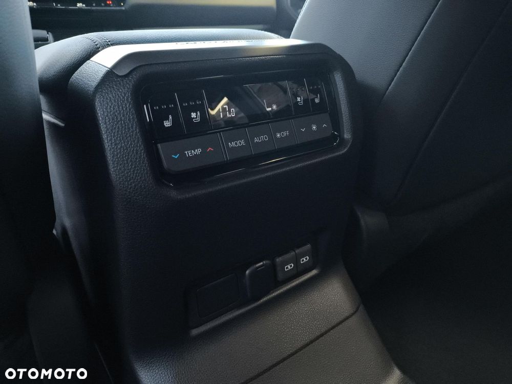 Toyota Land Cruiser LC 2.8 D-4D Executive - 28