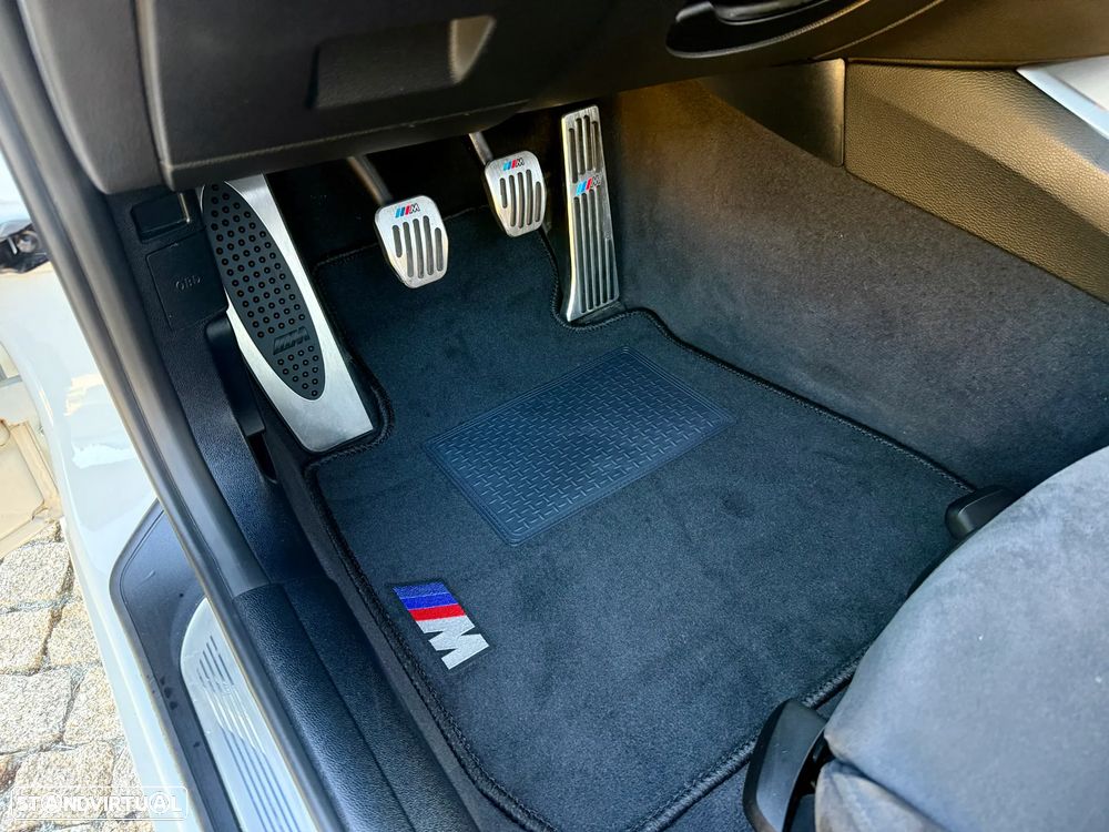 BMW 318 d Edition M Sport Shadow - 23