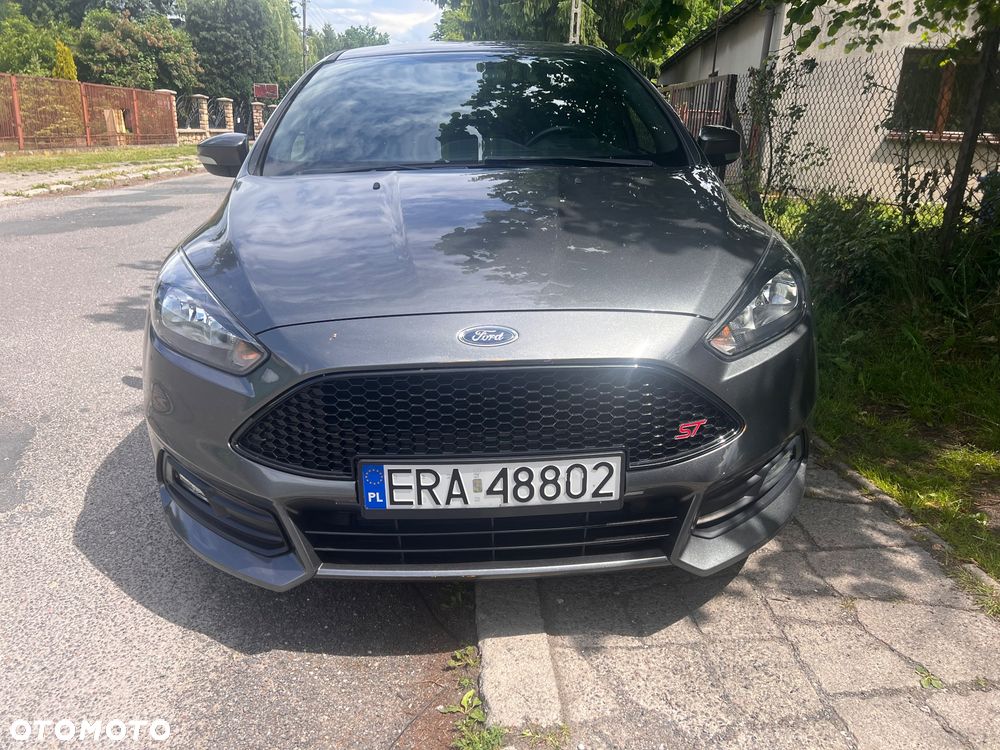Ford Focus - 10