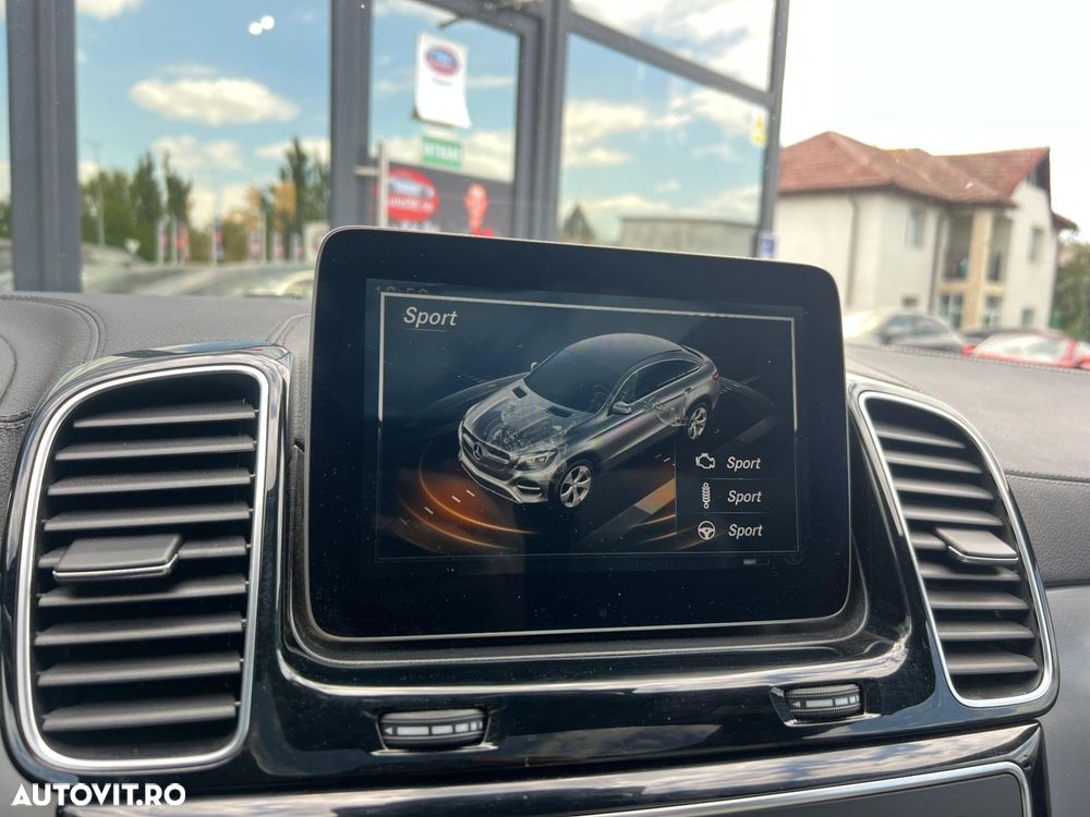 Mercedes-Benz GLE - 22