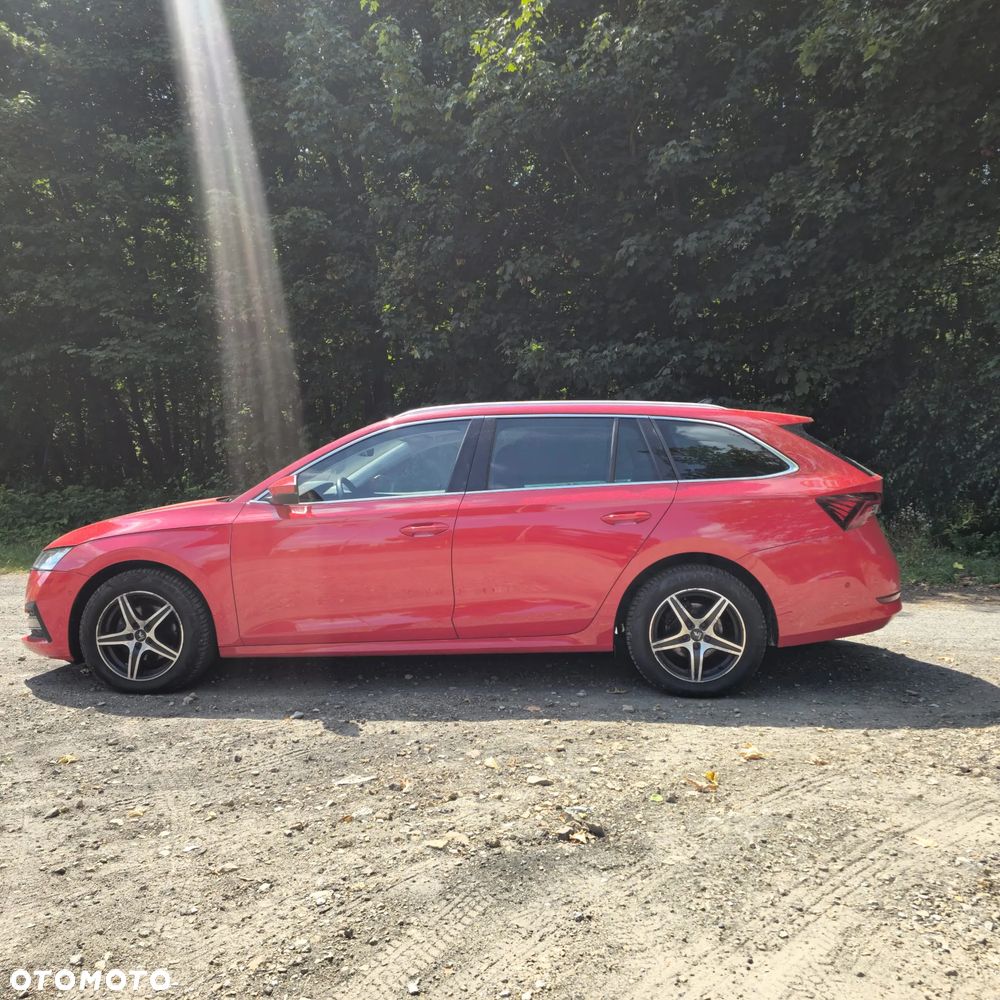 Skoda Octavia 2.0 TDI DSG Exclusive Plus - 9