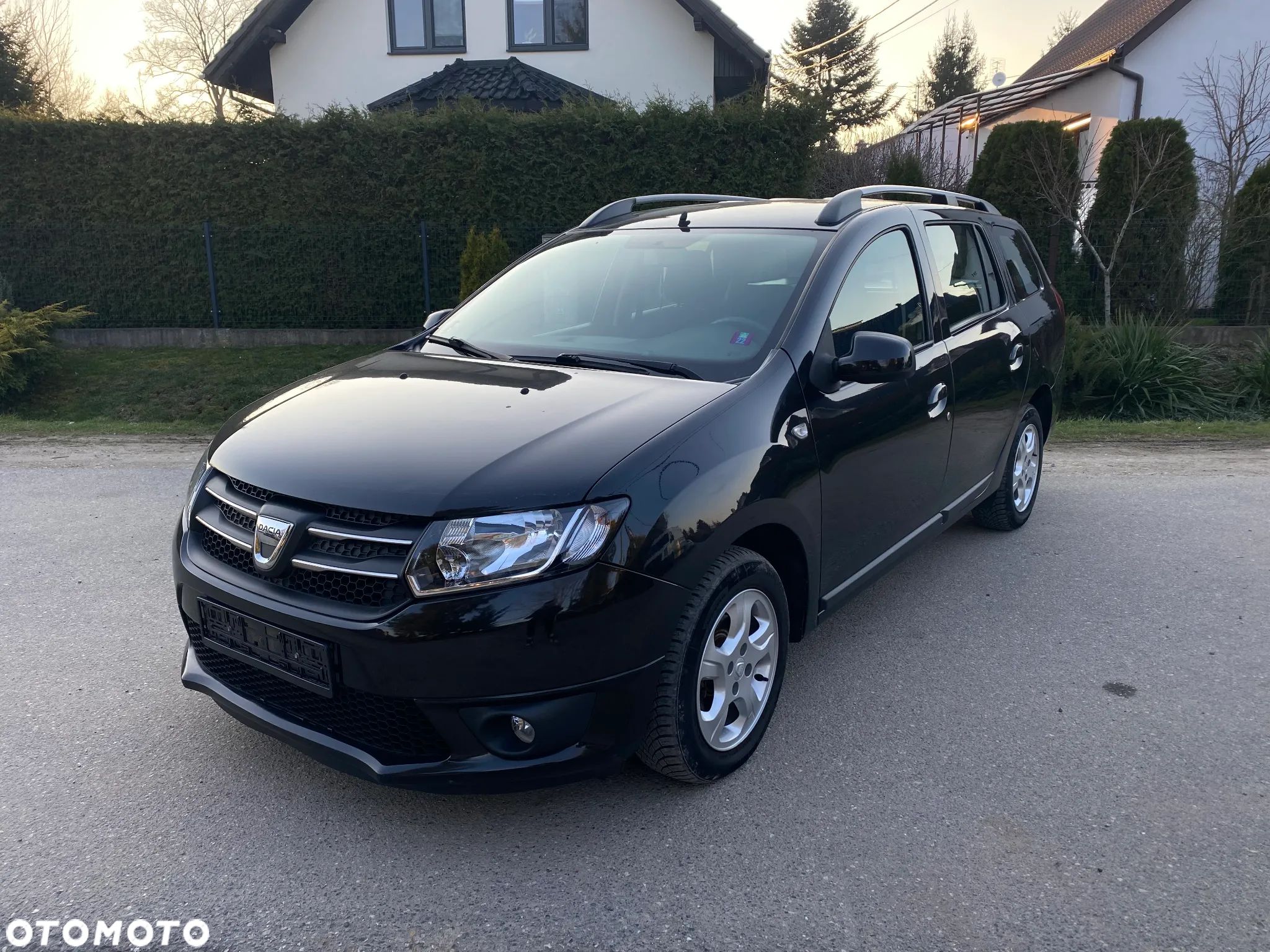 Dacia Logan MCV 0.9 TCE Laureate - 1