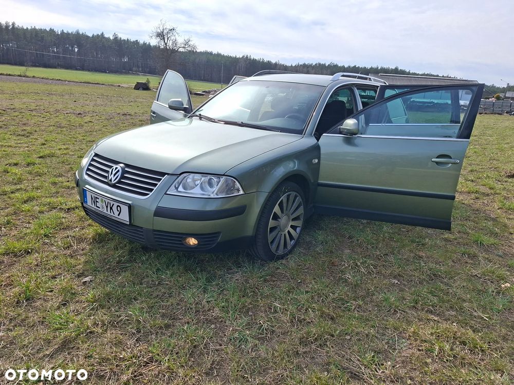 Volkswagen Passat 1.9 TDI Highline Tiptr - 10