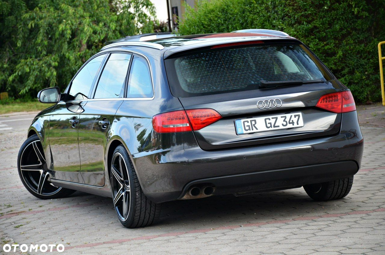 Audi A4 - 8