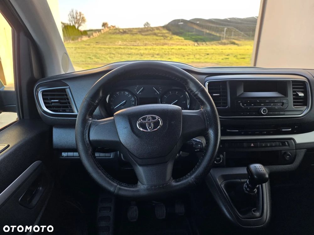 Toyota Proace Verso 1.6 D4-D Compact Family - 19