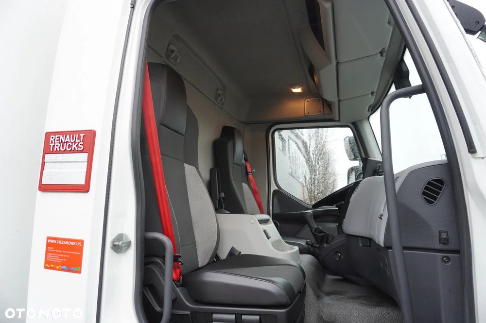 Renault D210 12T / Chłodnia Bitemperatura / 10 sztuk - 30