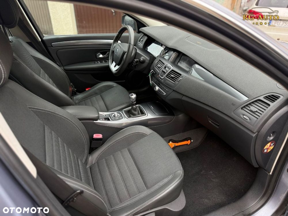 Renault Laguna - 29
