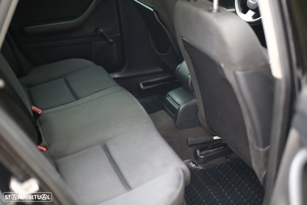 Audi A4 Avant 1.9 TDI - 16