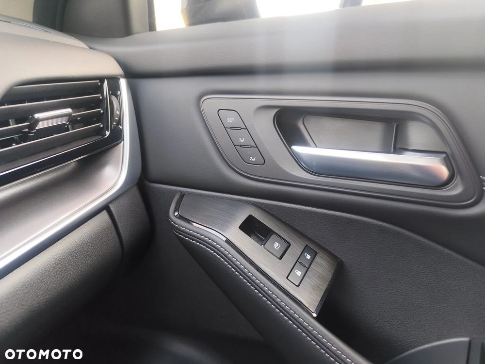 Nissan X-Trail 1.5 VC-T e-POWER N-Connecta 2WD - 18
