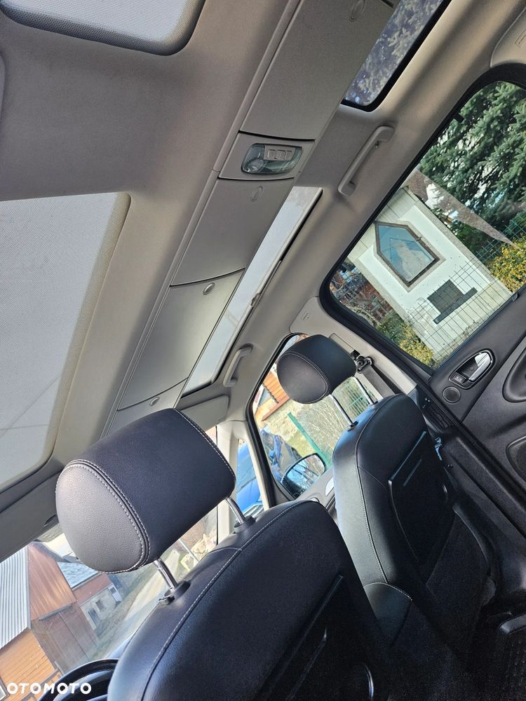 Ford Galaxy 2.0 TDCi Platinium X (Titanium) MPS6 - 9