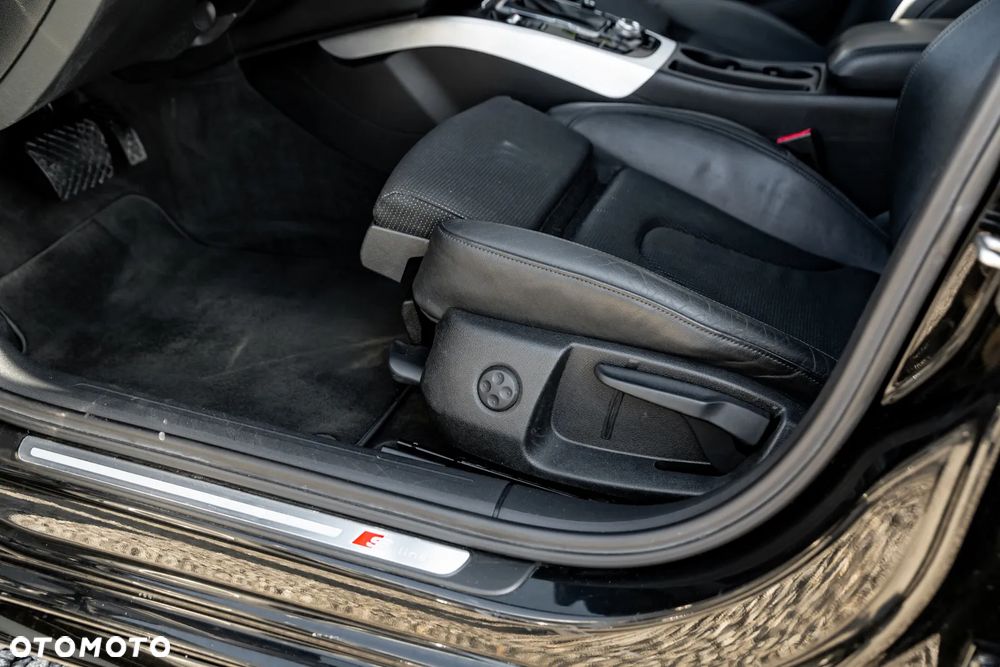 Audi A4 Avant 2.0 TFSI quattro S tronic S line Sportpaket - 20
