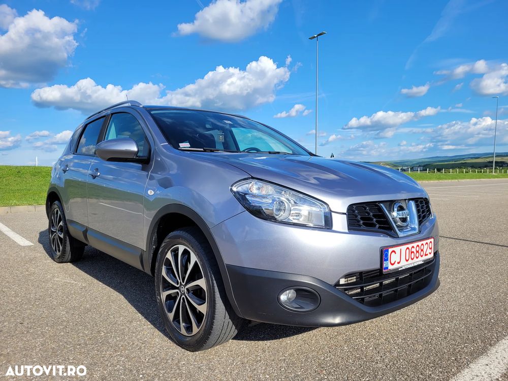 Nissan Qashqai 2.0 DCI 4 x 4 DPF tekna - 2
