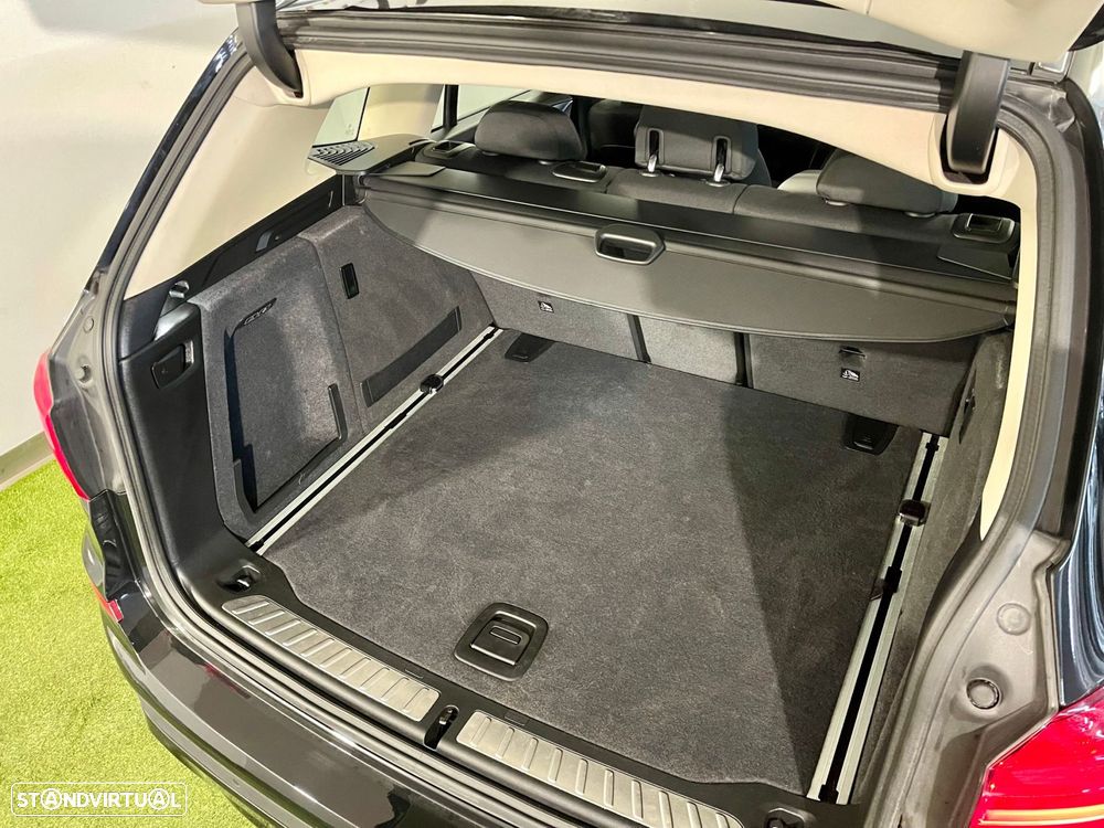 BMW X3 18 d sDrive Auto - 29