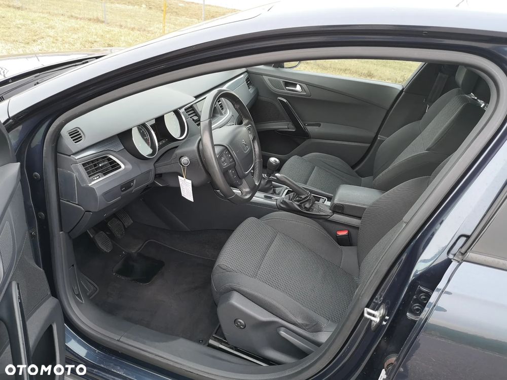 Peugeot 508 1.6 T Allure - 36