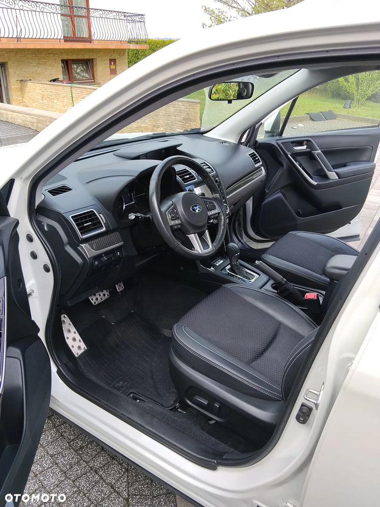 Subaru Forester 2.0 i Exclusive (EyeSight) Lineartronic - 9