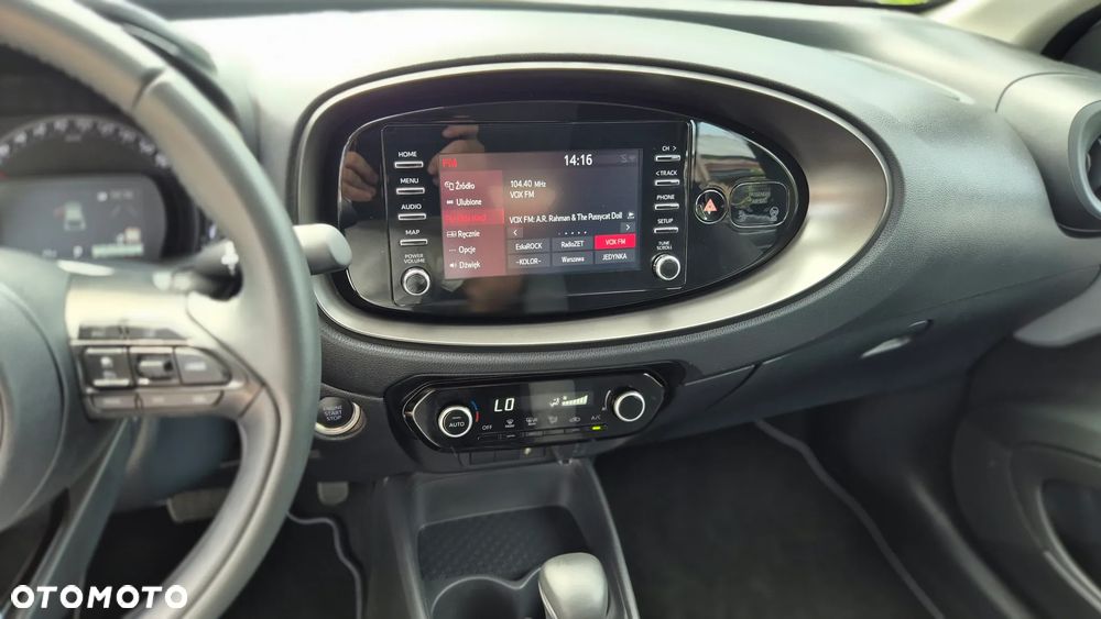 Toyota Aygo X x-shift x-clusive Style Selection - 29