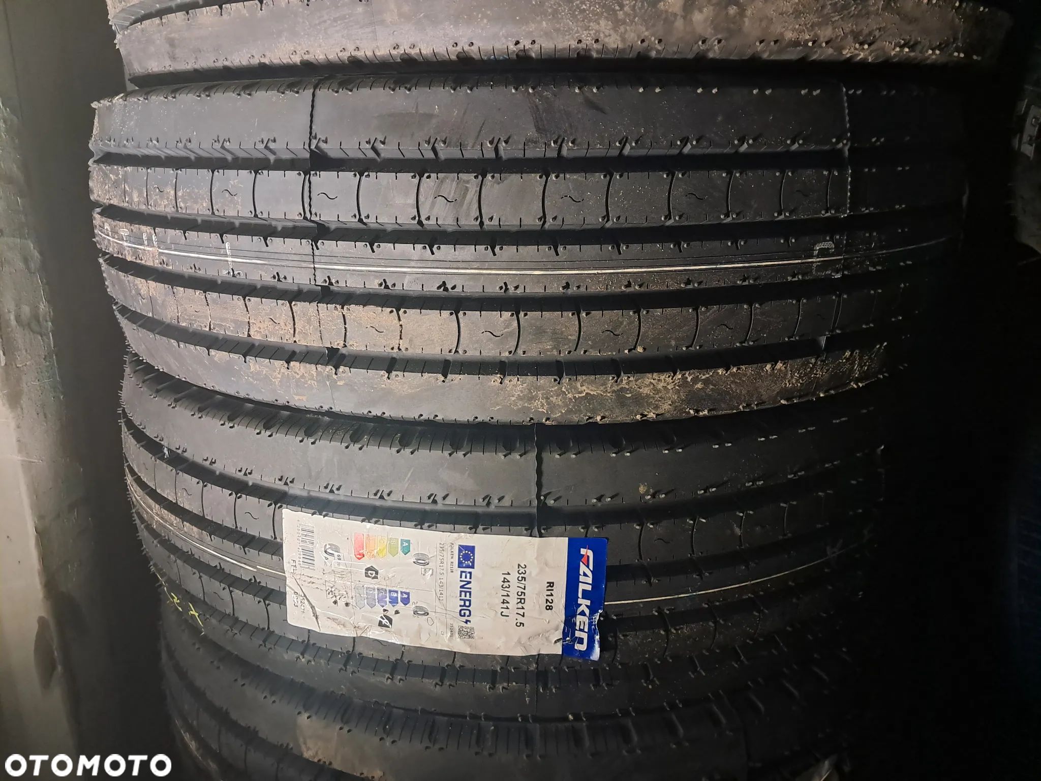 Opony naczepa 235/75r17.5 Falken RI128 143/141J - 1