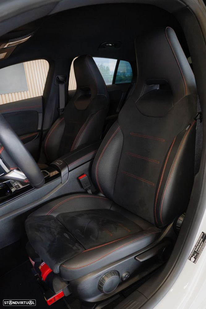 Mercedes-Benz CLA 180 7G-DCT AMG Line - 21