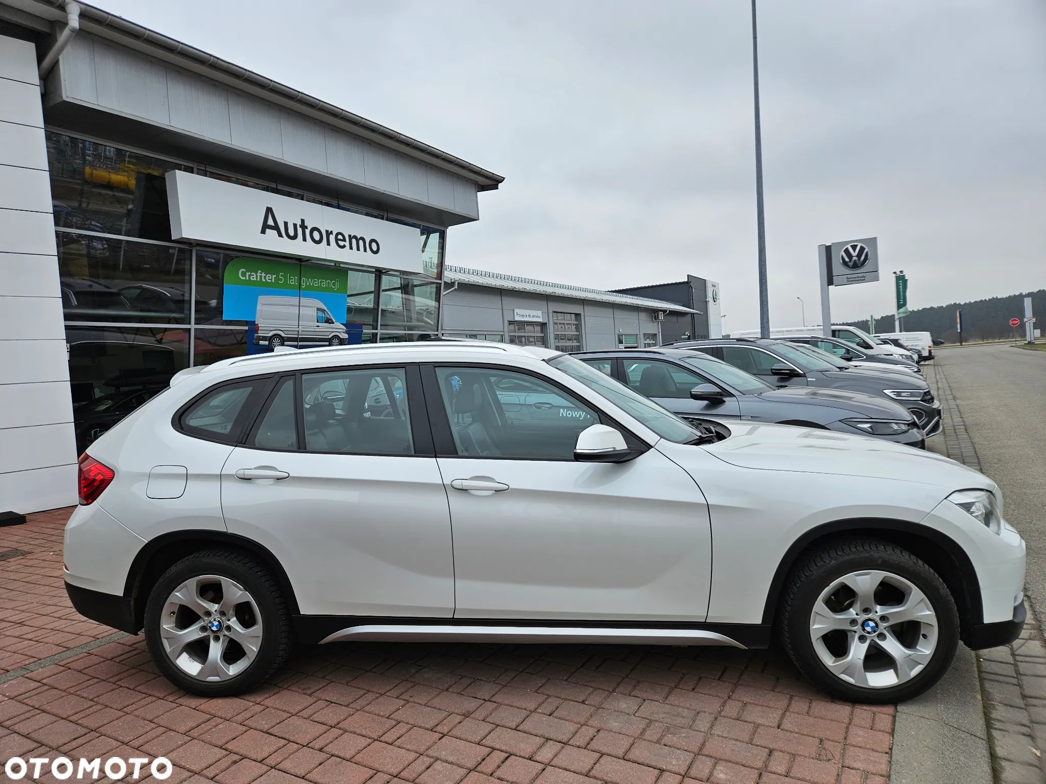 BMW X1 xDrive18d xLine - 8
