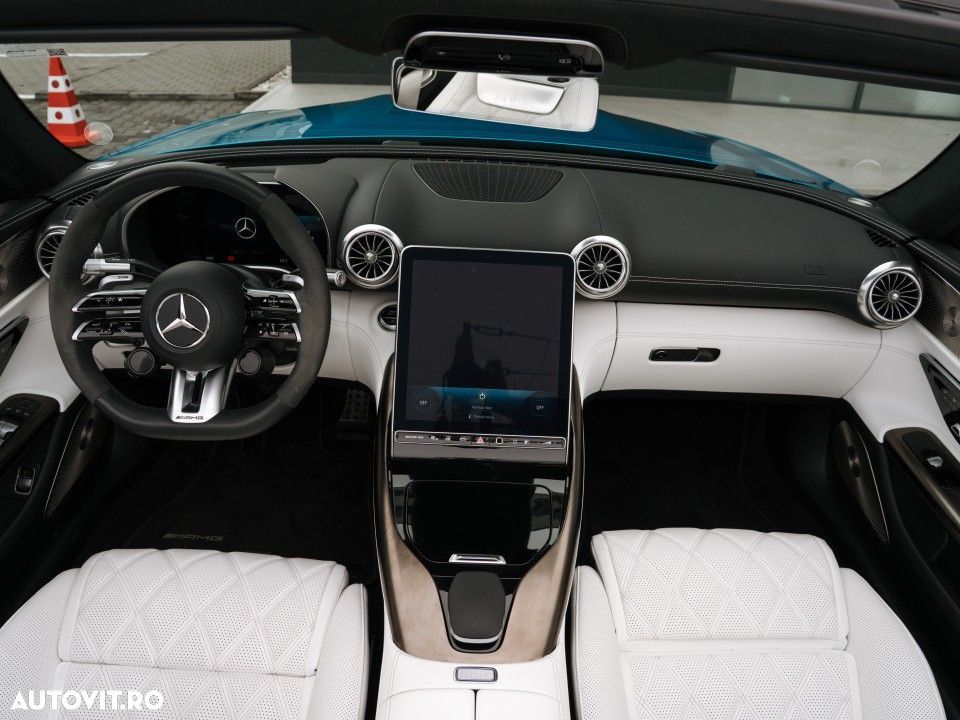 Mercedes-Benz SL - 11