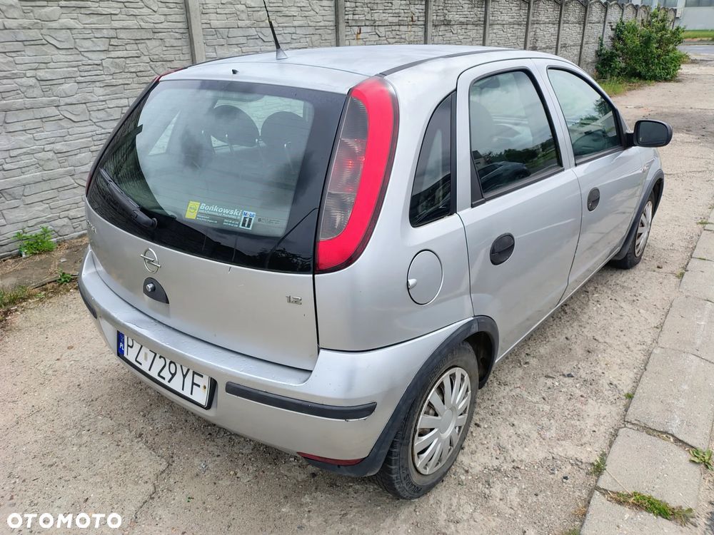 Opel Corsa - 4