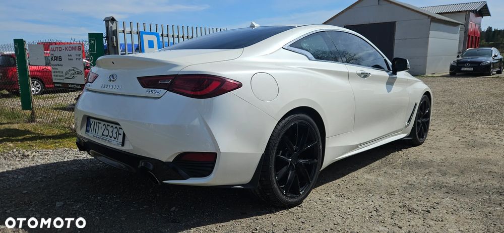 Infiniti Q60 - 10