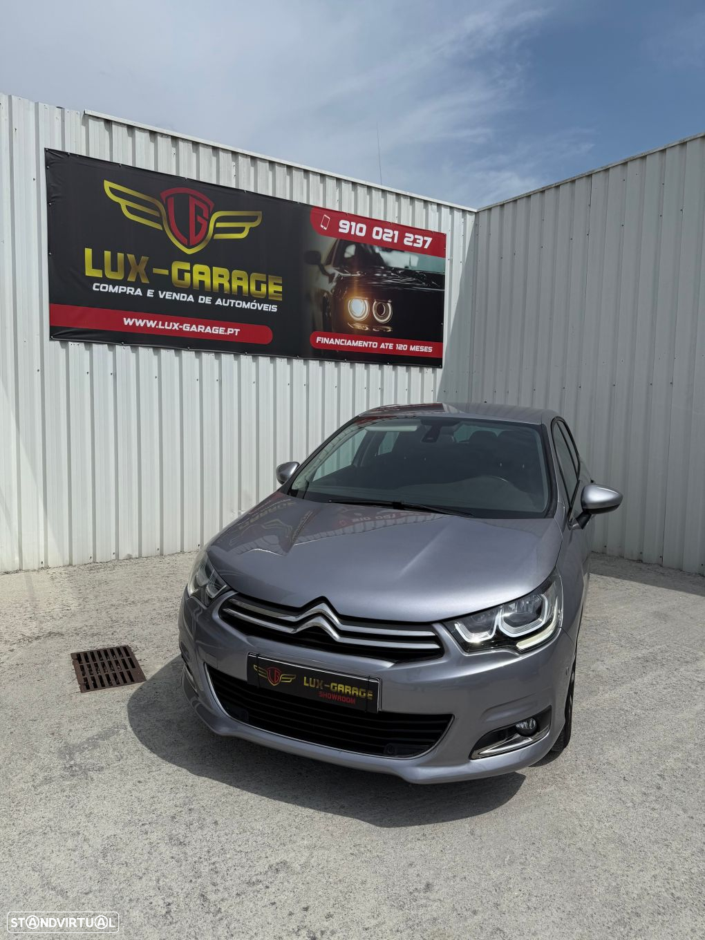 Citroën C4 1.2 PureTech Shine EAT6 - 2