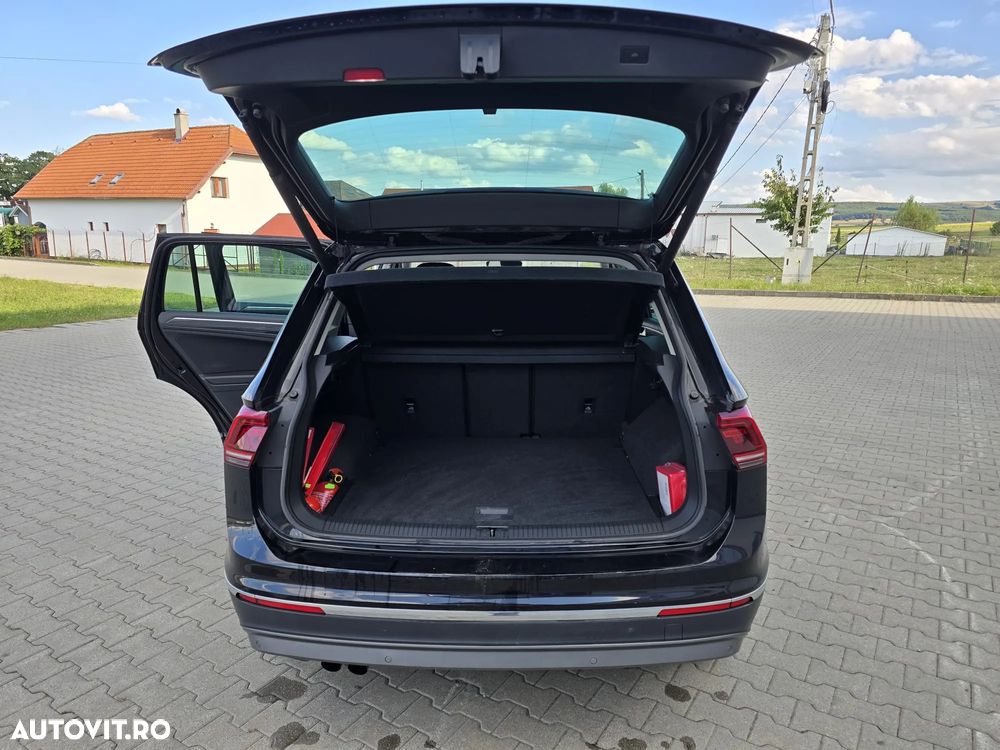 Volkswagen Tiguan 2.0 TDI DPF DSG 4Mot Comfortline - 13