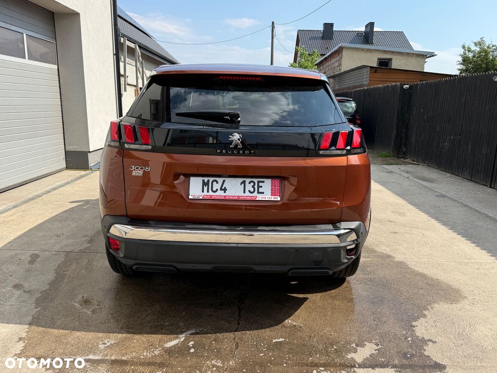 Peugeot 3008 PureTech 130 Stop & Start GPF EAT8 Allure Business-Paket - 6