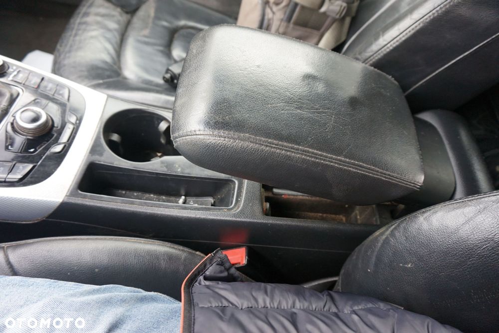 TUNEL ŚRODKOWY PODŁOKIETNIK A5 I 8T 8K0863244A 8K0864207C AUDI 2007-2016 - 1