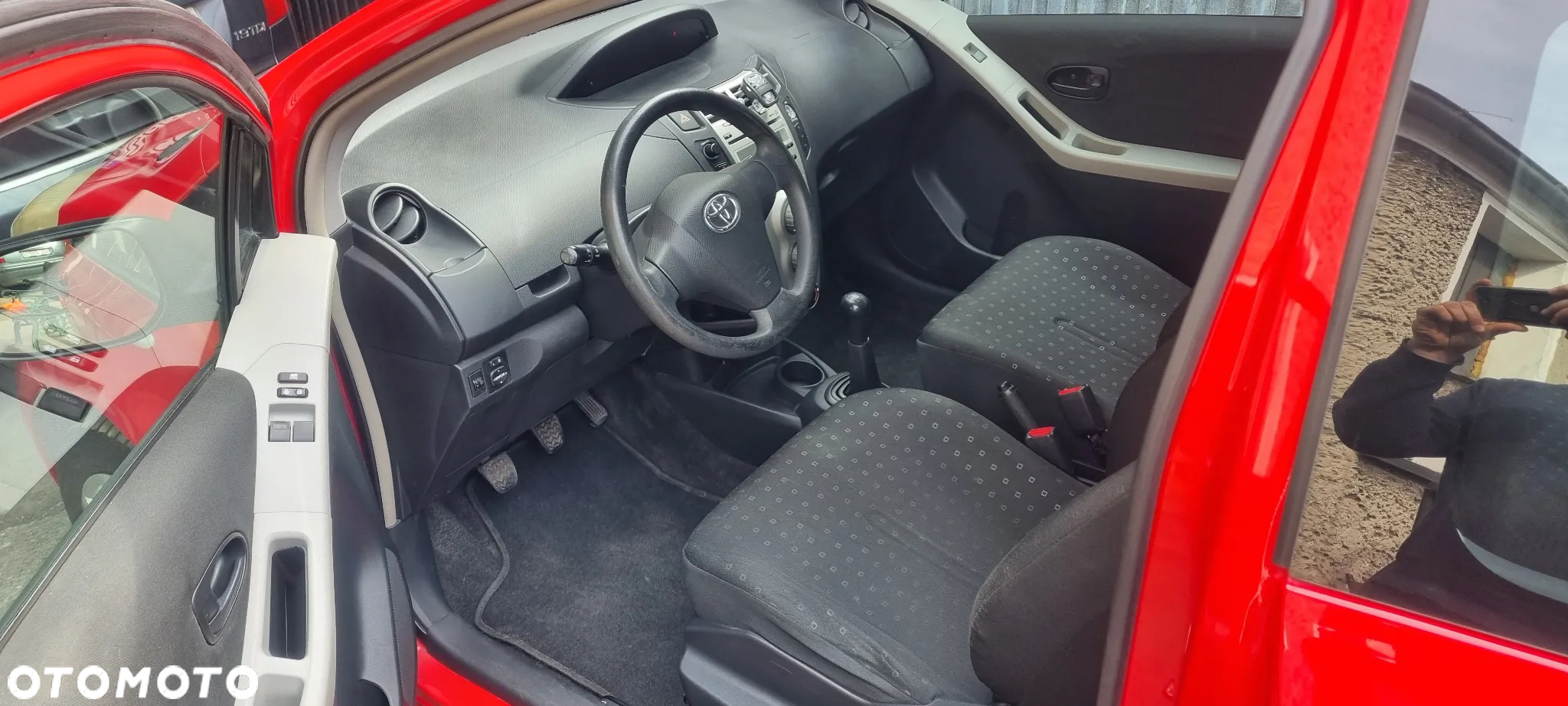 Toyota Yaris 1.0 Luna - 6