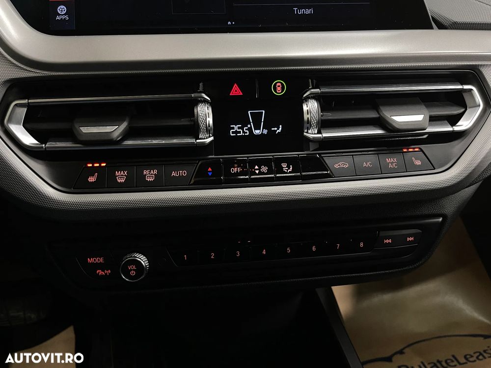 BMW Seria 2 218i Aut. Advantage - 21
