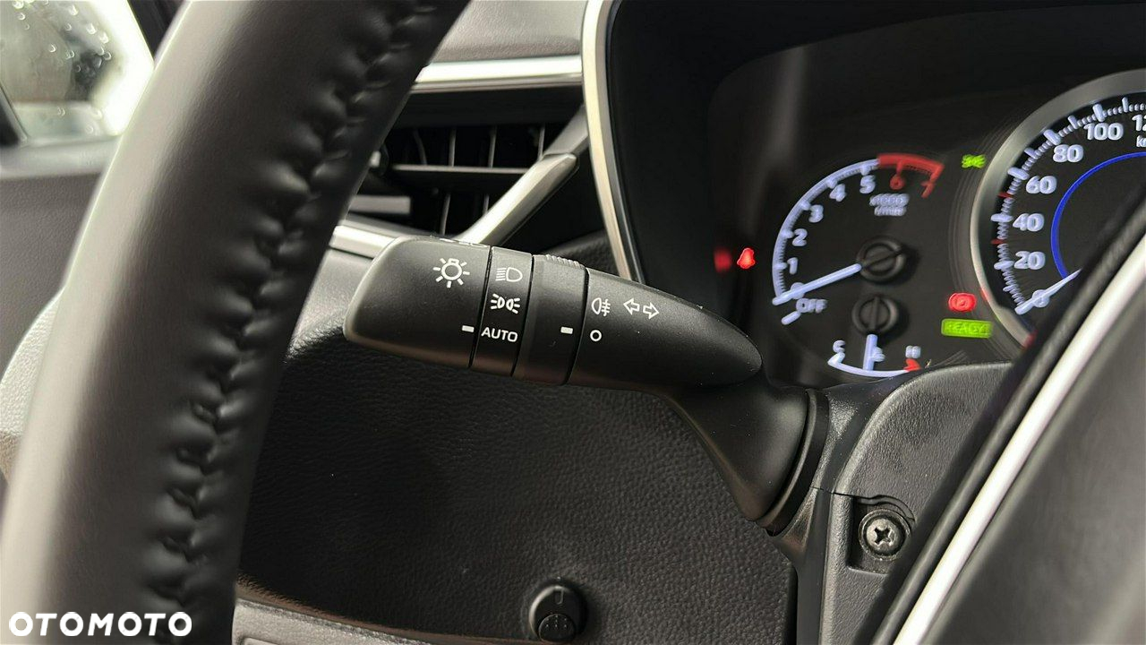 Toyota Corolla 1.8 Hybrid Active - 24