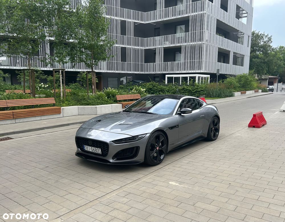 Jaguar F-Type P300 First Edition - 2