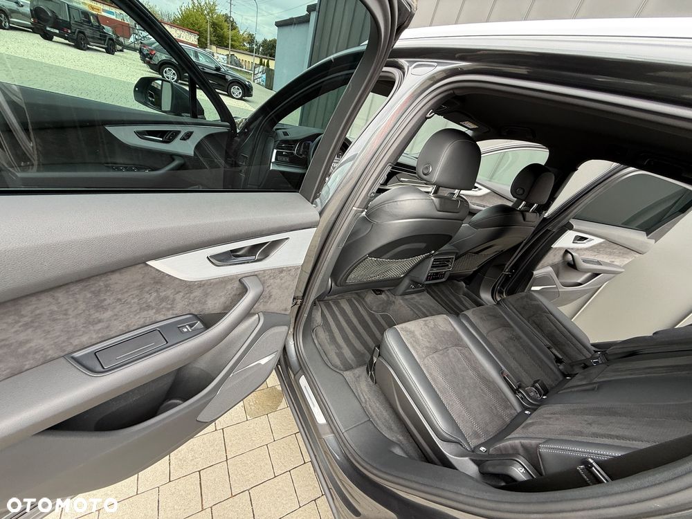 Audi Q7 50 TDI mHEV Quattro Tiptr - 14