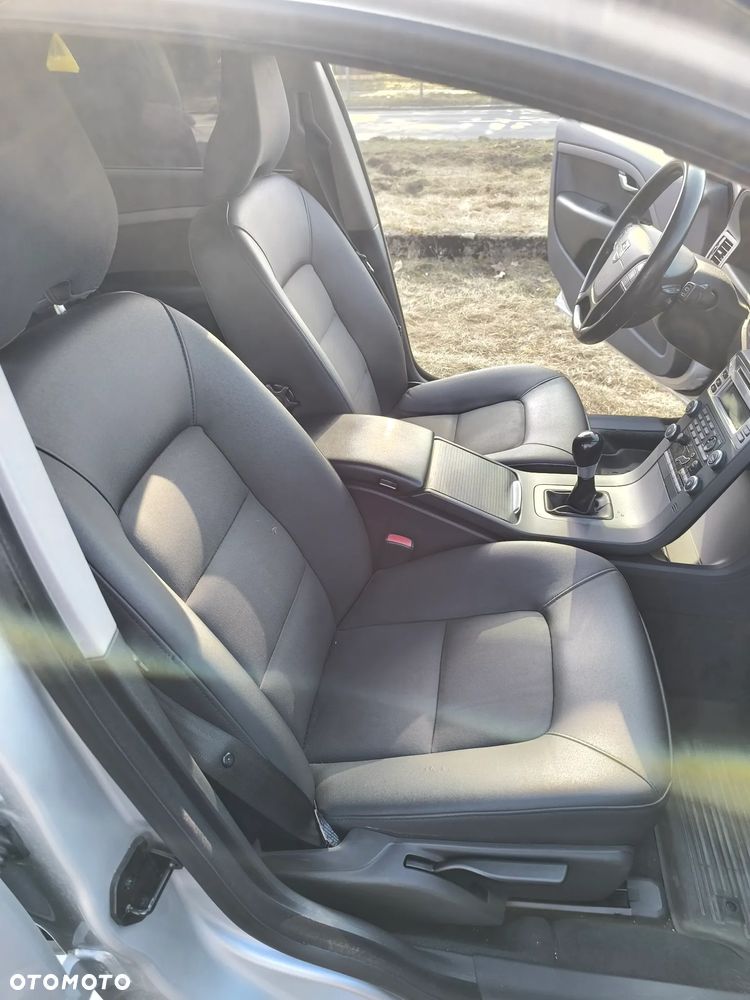 Volvo V70 - 9